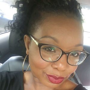 Meet your Posher, Alena